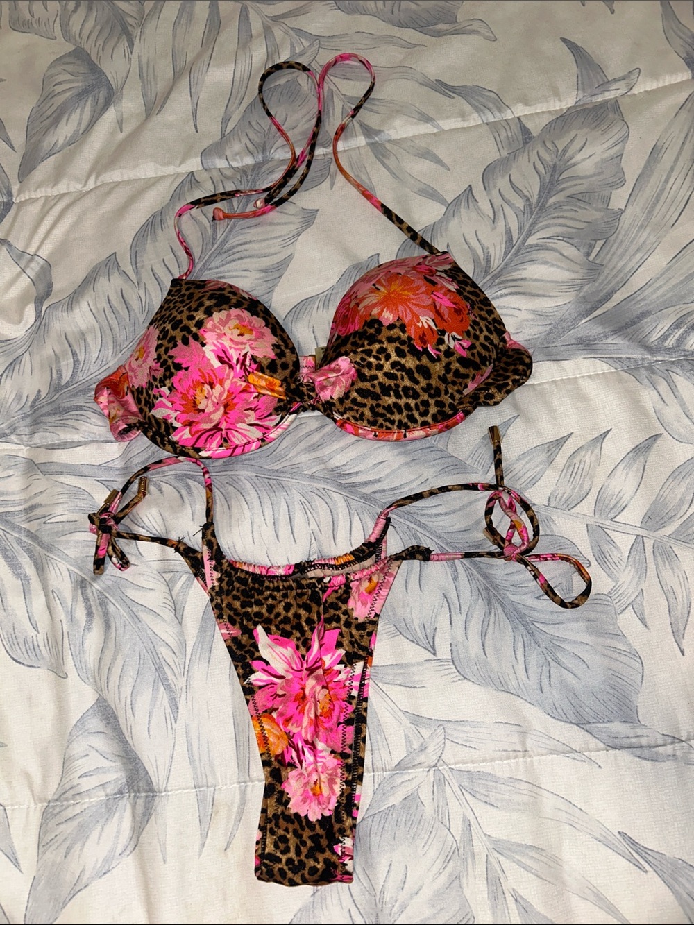 Victoria's Secret bikini